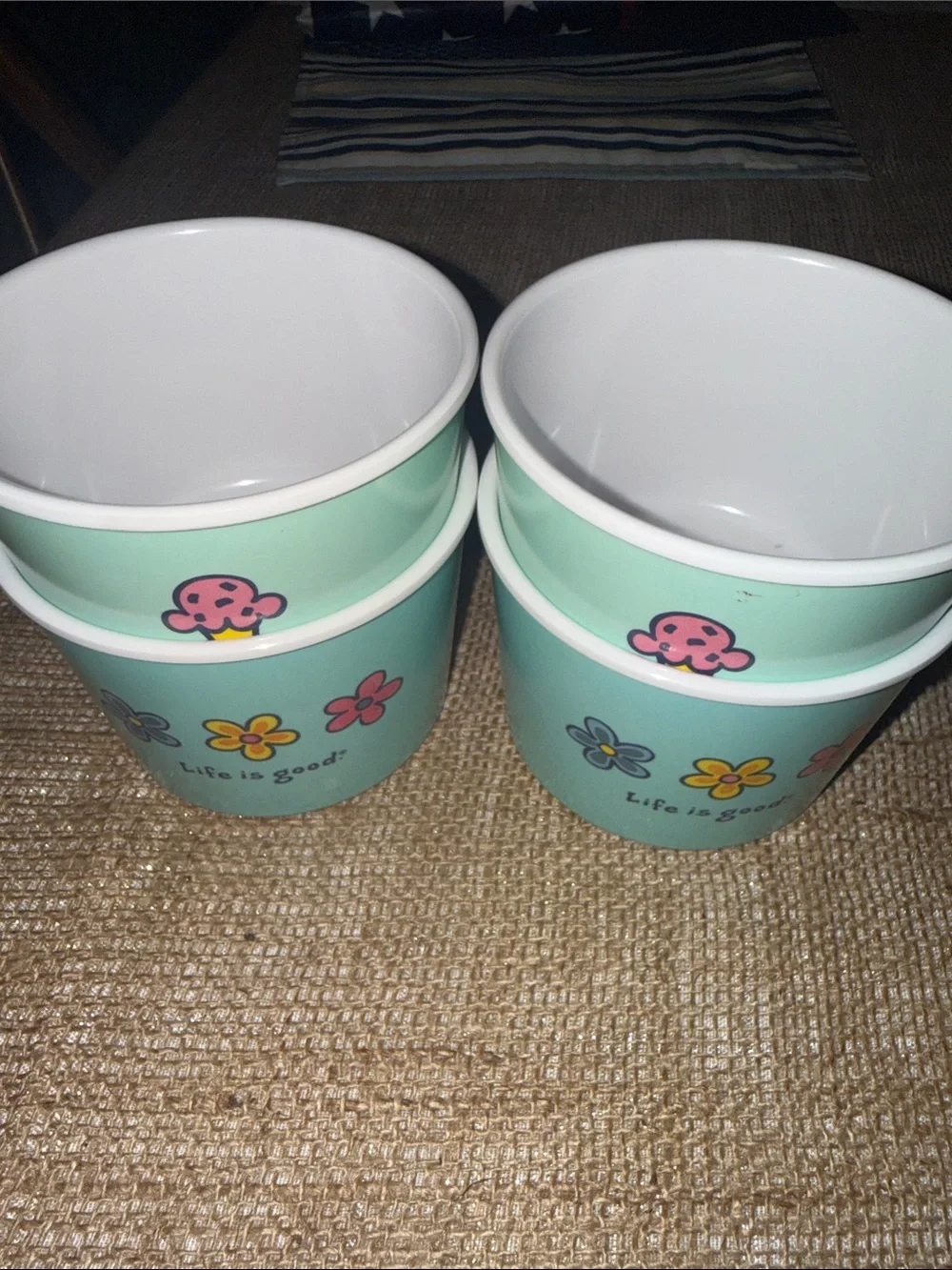 Set of 4 Mint Green Plastic Ice Cream Cups